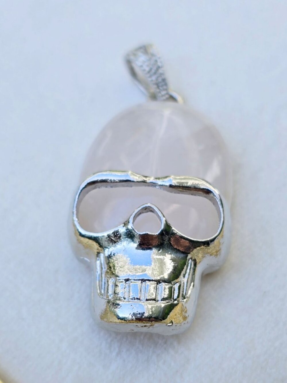 Hand Crafted ✦ Rose Quartz Stainless Steel Skull Pendant ✦ Gothic Pink Gemstone - Picture 4 of 7